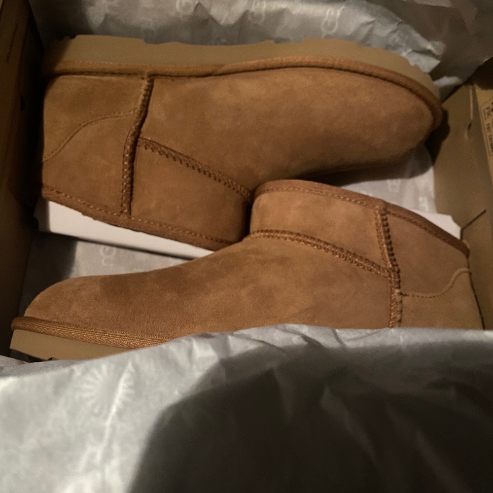 UGG ultra mini
